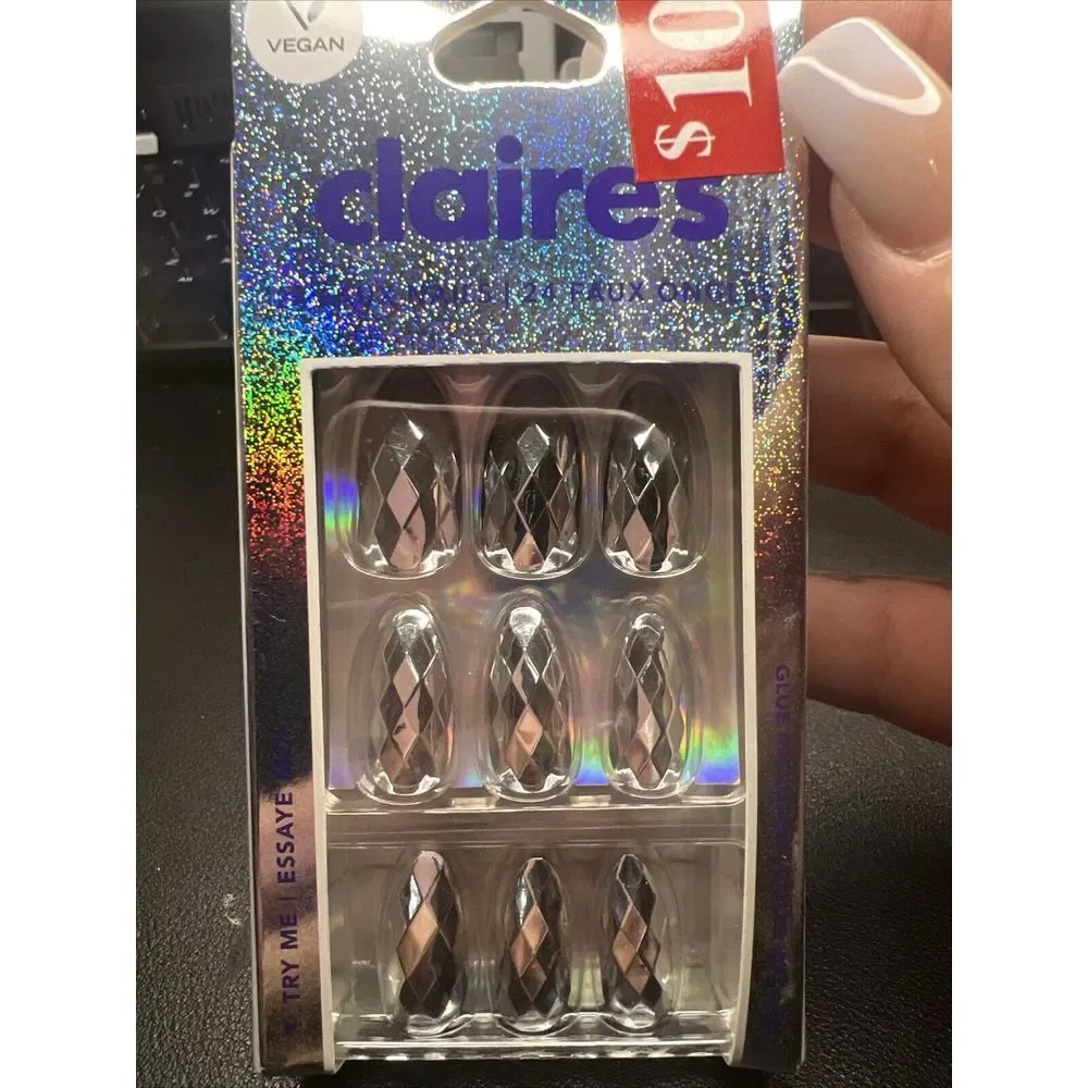 24pc‎ Claire's Fake False Glue On Silver Metallic Geometric Medium Almond Nails